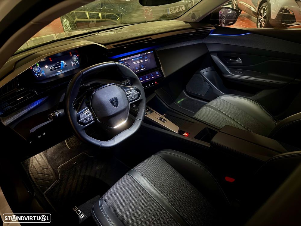 Peugeot 308 1.6 Hybrid Allure Pack e-EAT8 - 11
