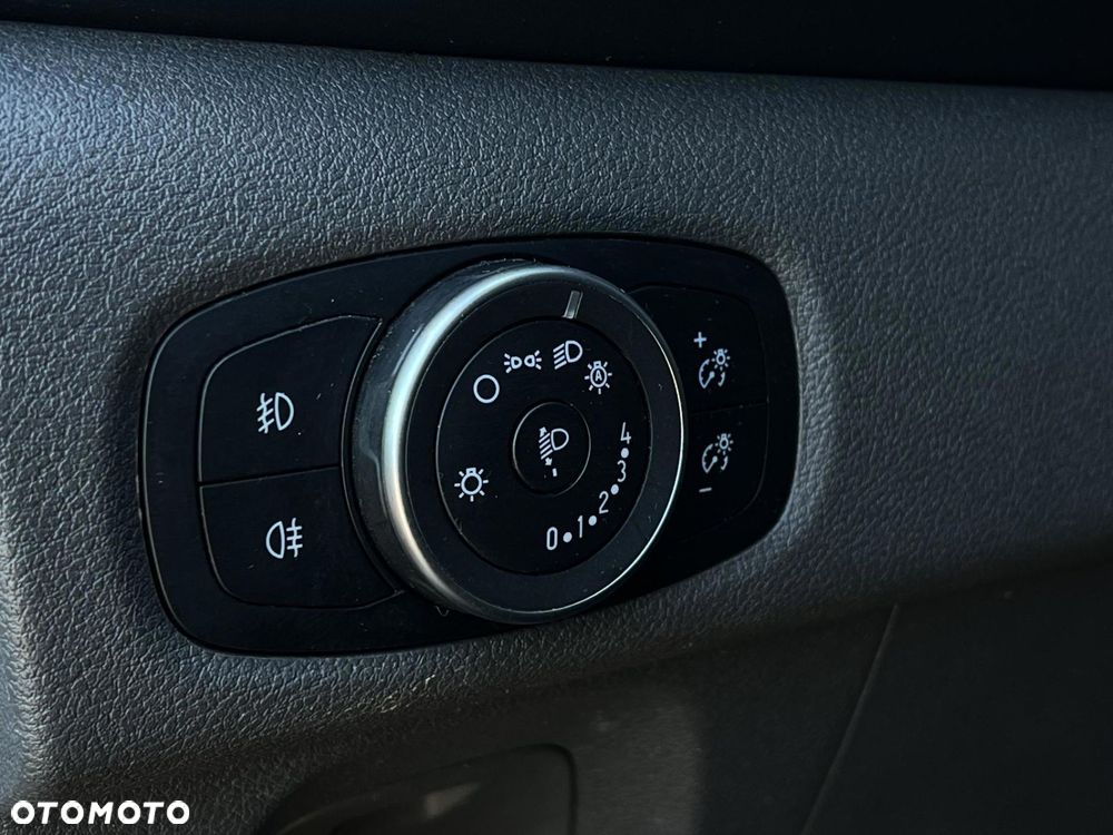 Ford Transit Custom - 12