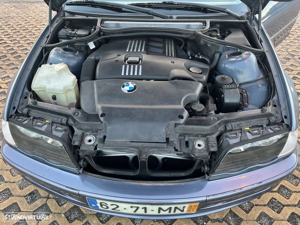 BMW 320 d - 12