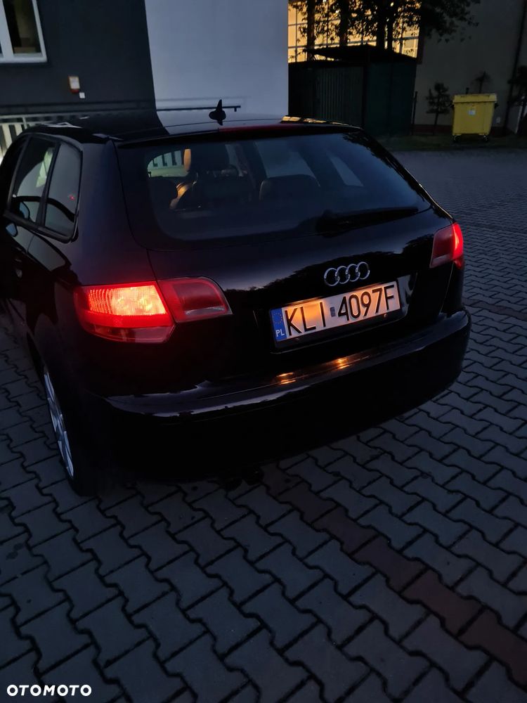 Audi A3 Sportback 2.0 TDI DPF Quattro Ambition - 6
