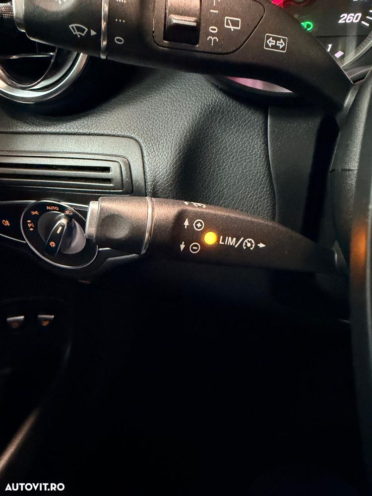 Mercedes-Benz GLC 220 d 4MATIC 9G-TRONIC - 21