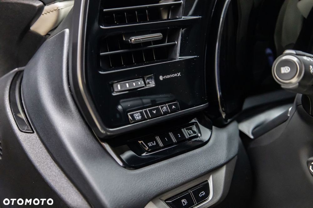 Lexus RX - 27