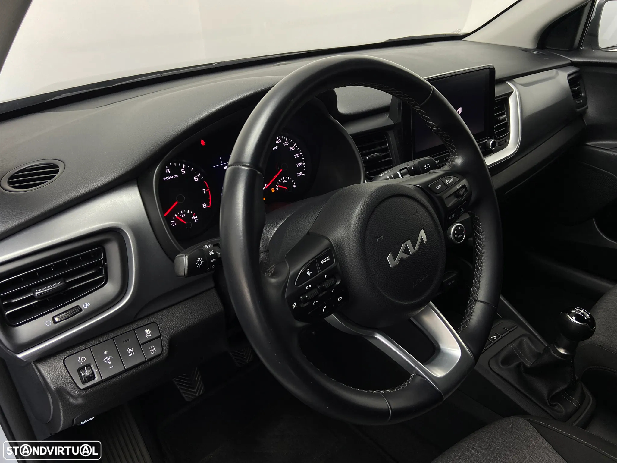 Kia Stonic 1.2 Dynamic - 8