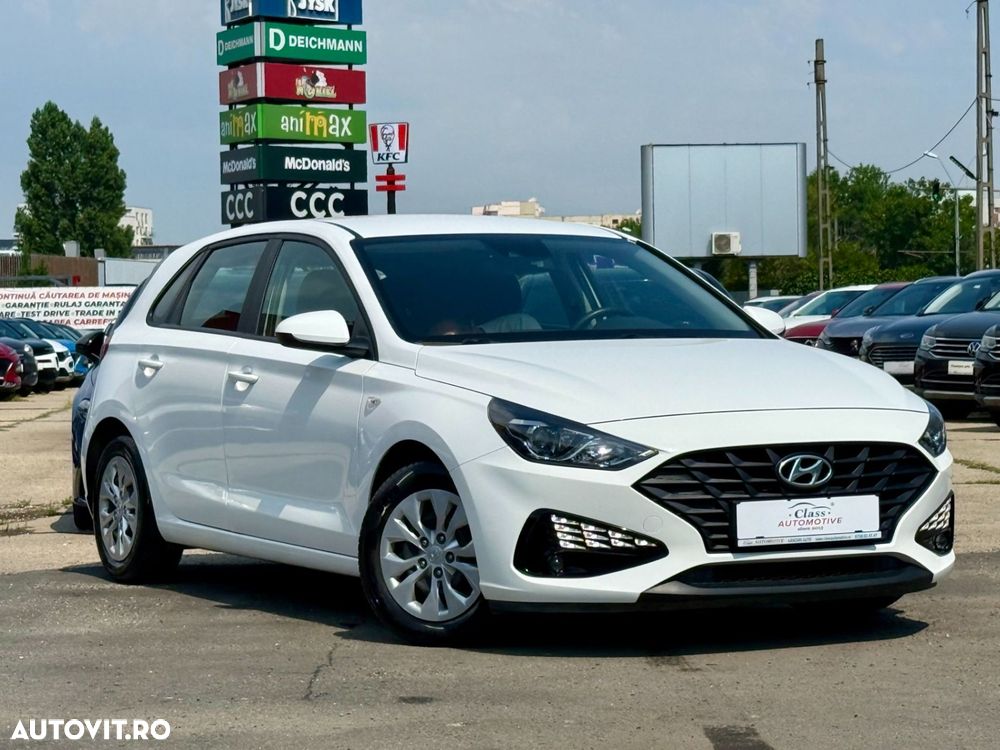 Hyundai i30 1.5 110CP 5DR M/T Comfort - 4