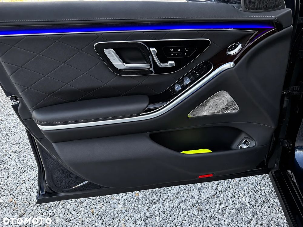 Mercedes-Benz Klasa S 580e 4Matic 9G-TRONIC - 24