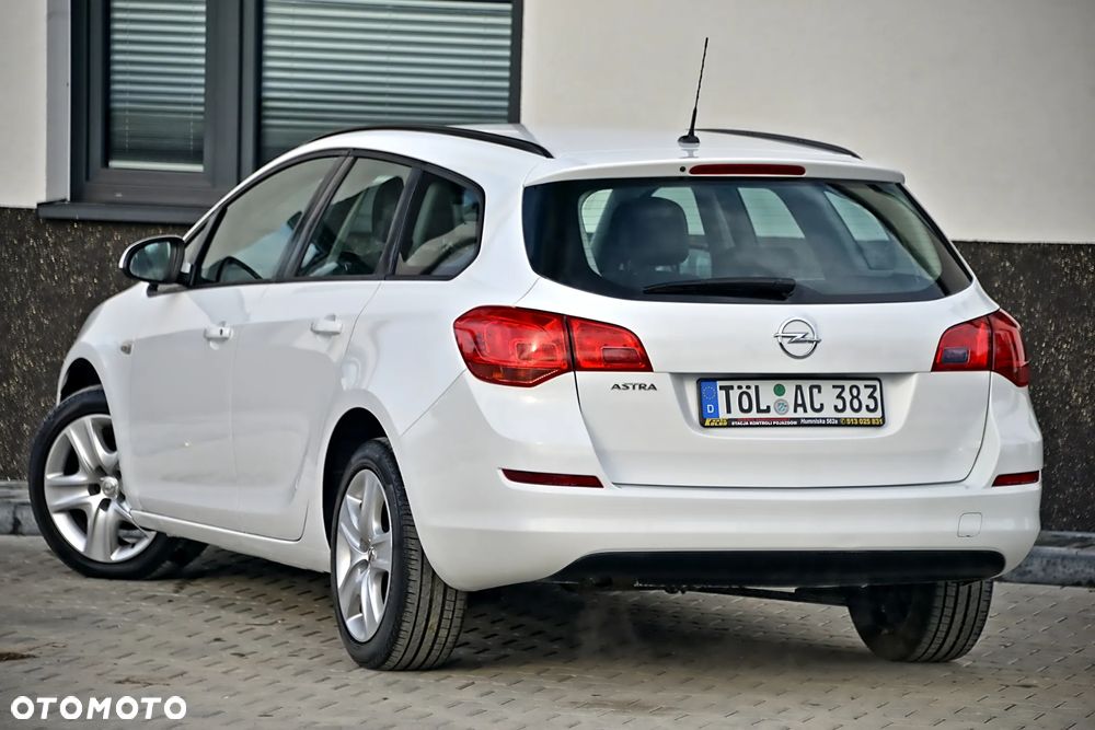 Opel Astra 1.6 Active - 17