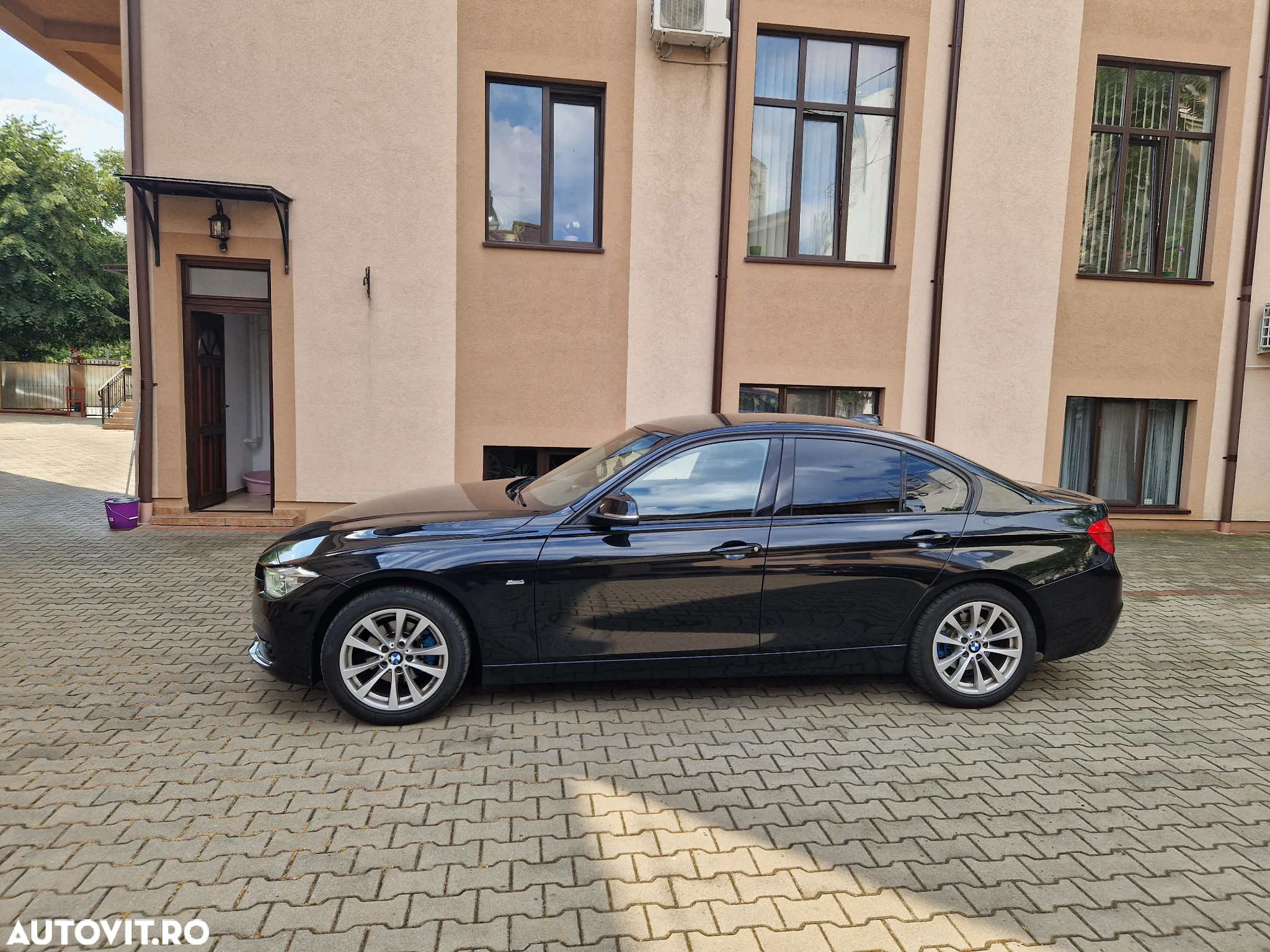 BMW Seria 3 318d AT MHEV - 7