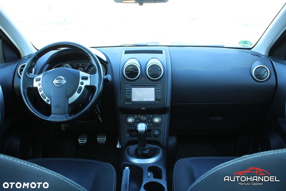 Nissan Qashqai - 8