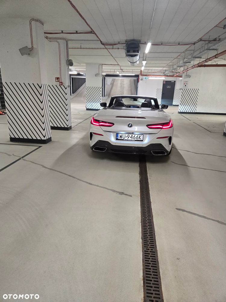 BMW Seria 8 - 5