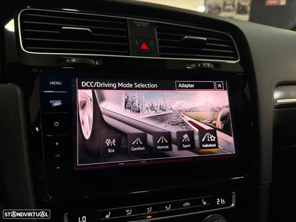 VW Golf GTI TCR 2.0 TSI OPF DSG - 34