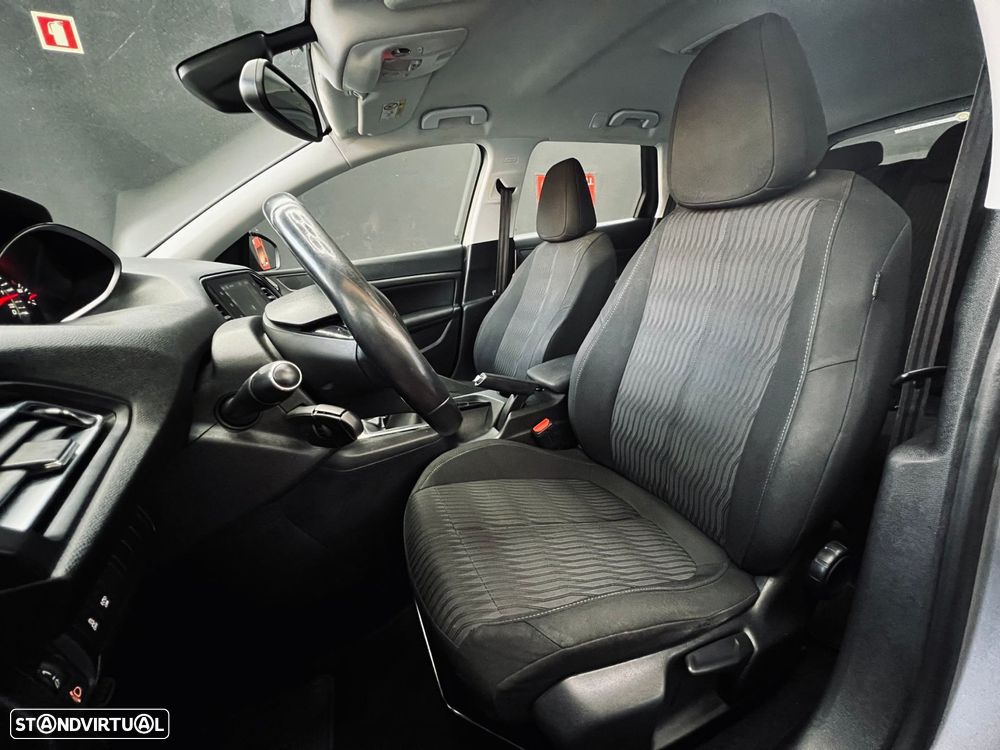 Peugeot 308 1.6 BlueHDi Style - 19