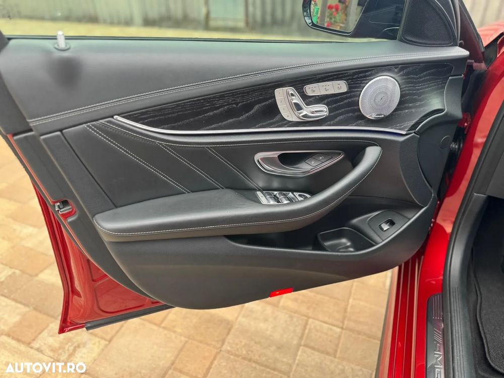 Mercedes-Benz E AMG 63 S 4Matic AMG Speedshift 9G-MCT Edition 1 - 22