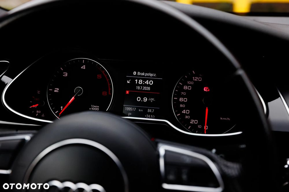 Audi A4 Avant 2.0 TDI clean diesel Quattro S tronic - 18