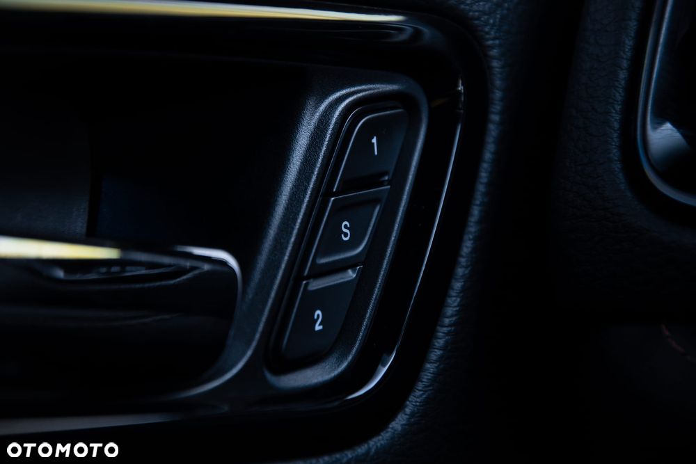 Dodge Durango 5,7 R/T - 32