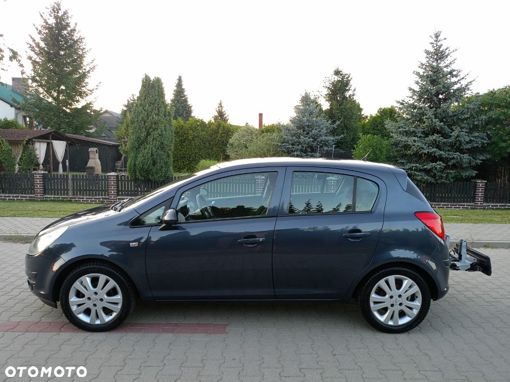 Opel Corsa - 4