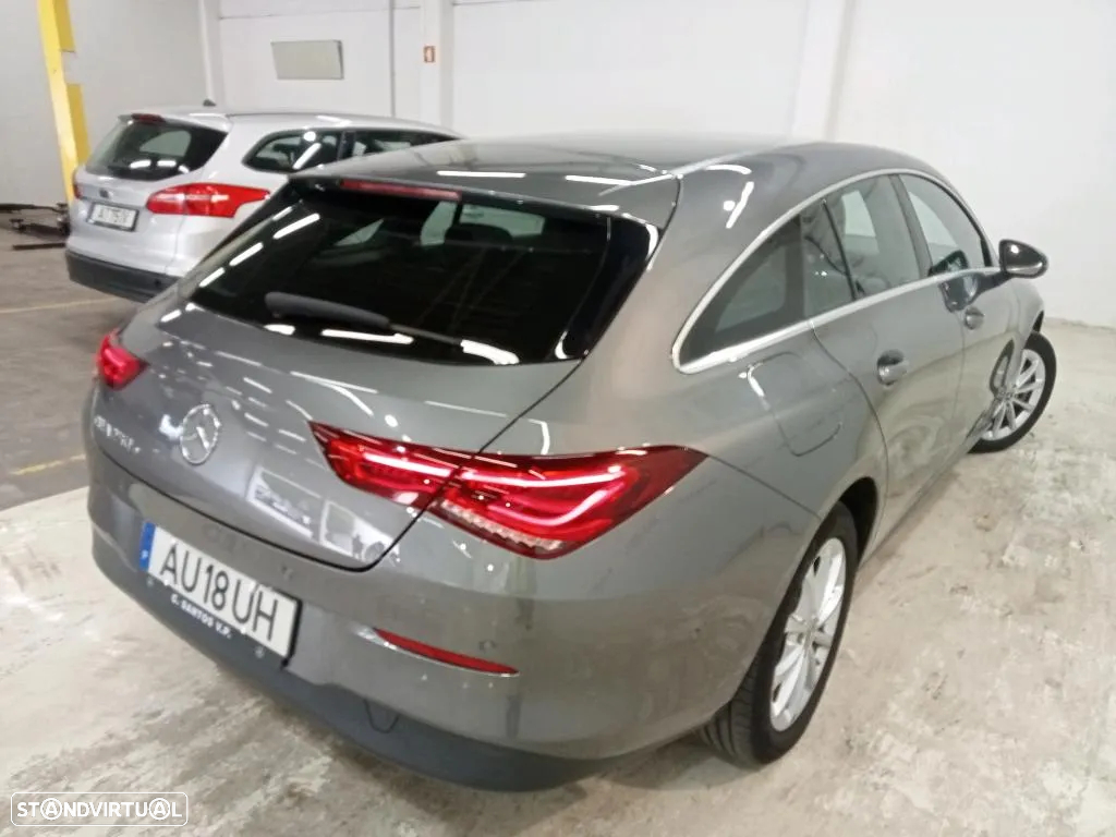 Mercedes-Benz CLA 250 e Shooting Brake Style Plus - 3