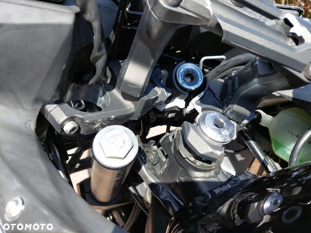 Kawasaki Versys 650 - 11