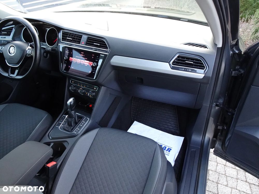 Volkswagen Tiguan 1.5 TSI EVO Comfortline DSG - 17