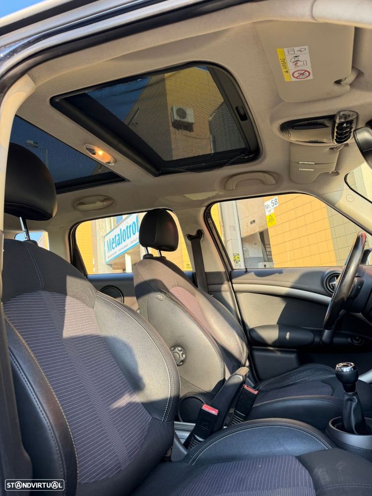 MINI Countryman Cooper D - 16