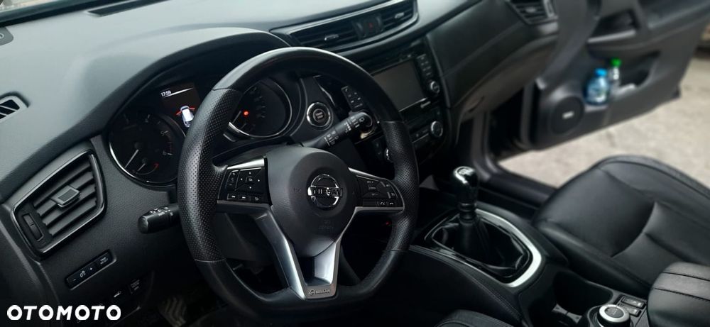 Nissan X-Trail 1.6 DCi Tekna 4WD - 2