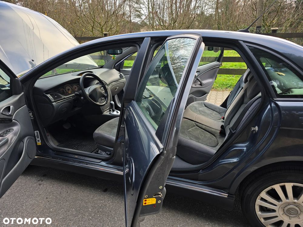 Citroën C5 2.0 16V Exclusive - 19