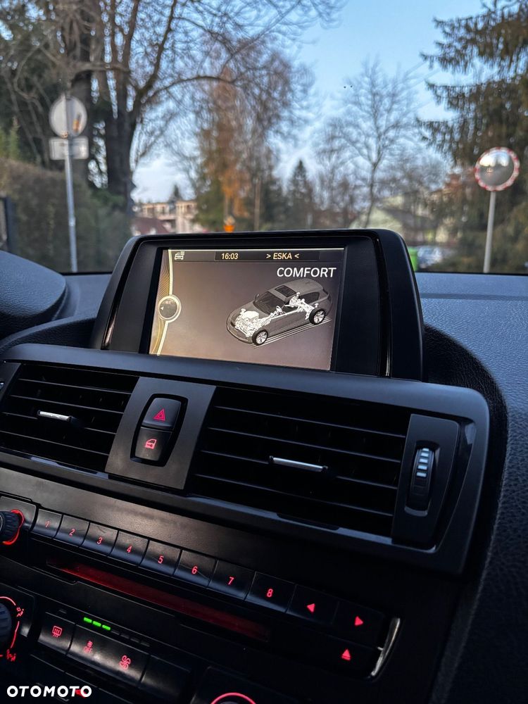 BMW Seria 1 116d - 24