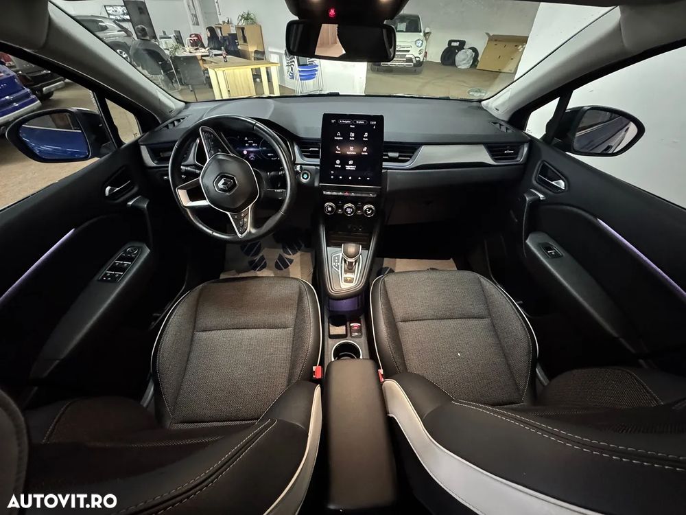 Renault Captur E-TECH PLUG-in 160 INTENS - 8