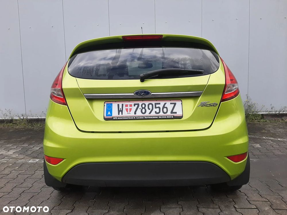 Ford Fiesta 1.25 Titanium EU6 - 34