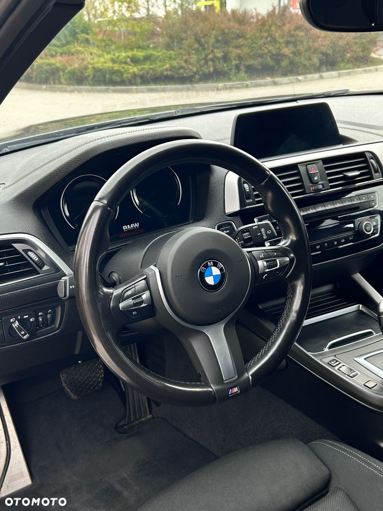 BMW Seria 1 120i M Sport - 8