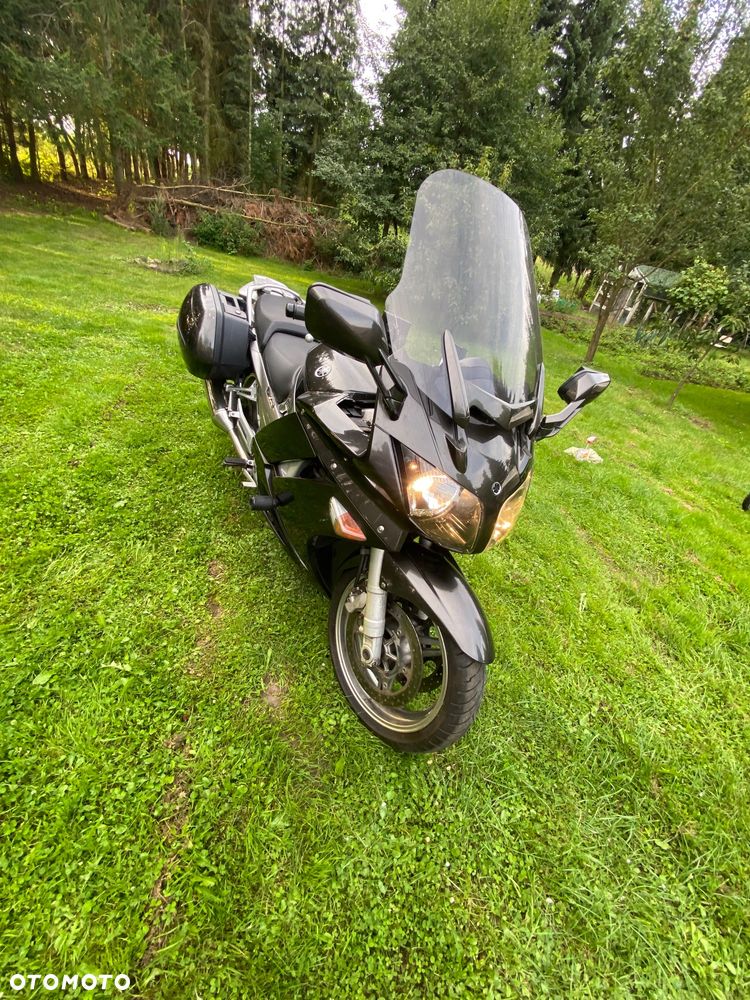 Yamaha FJR - 3