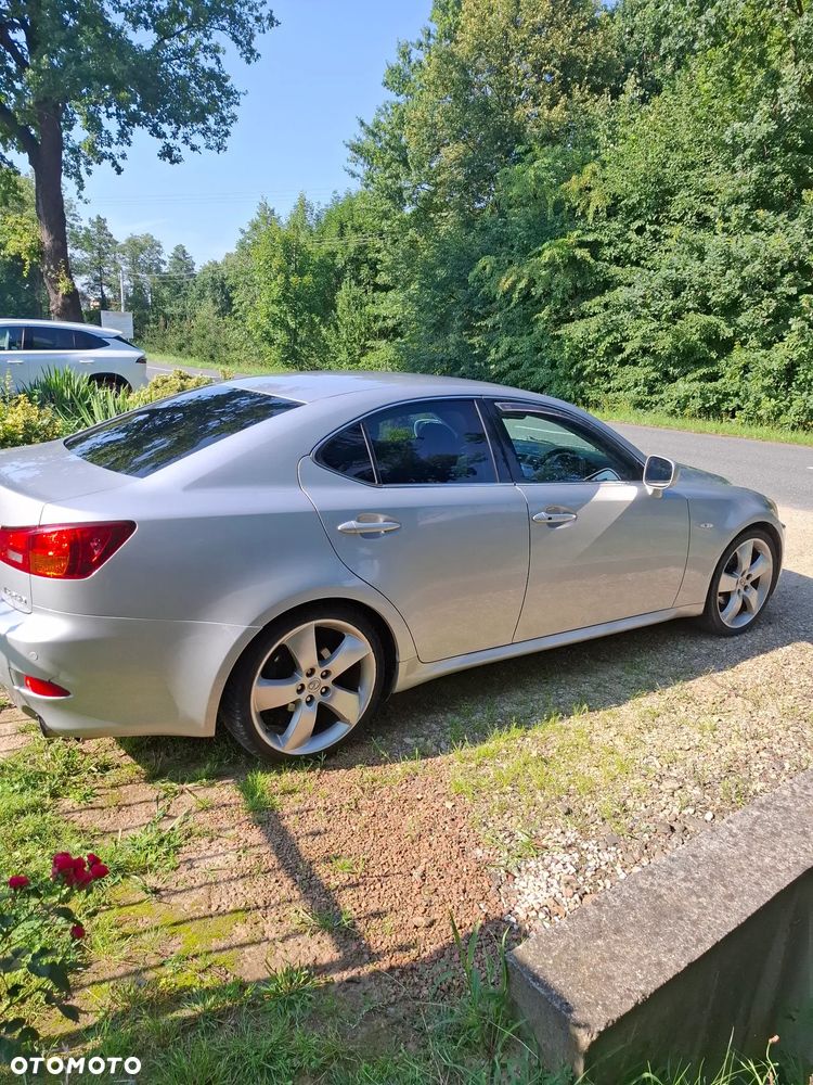 Lexus IS 250 Sport - 11