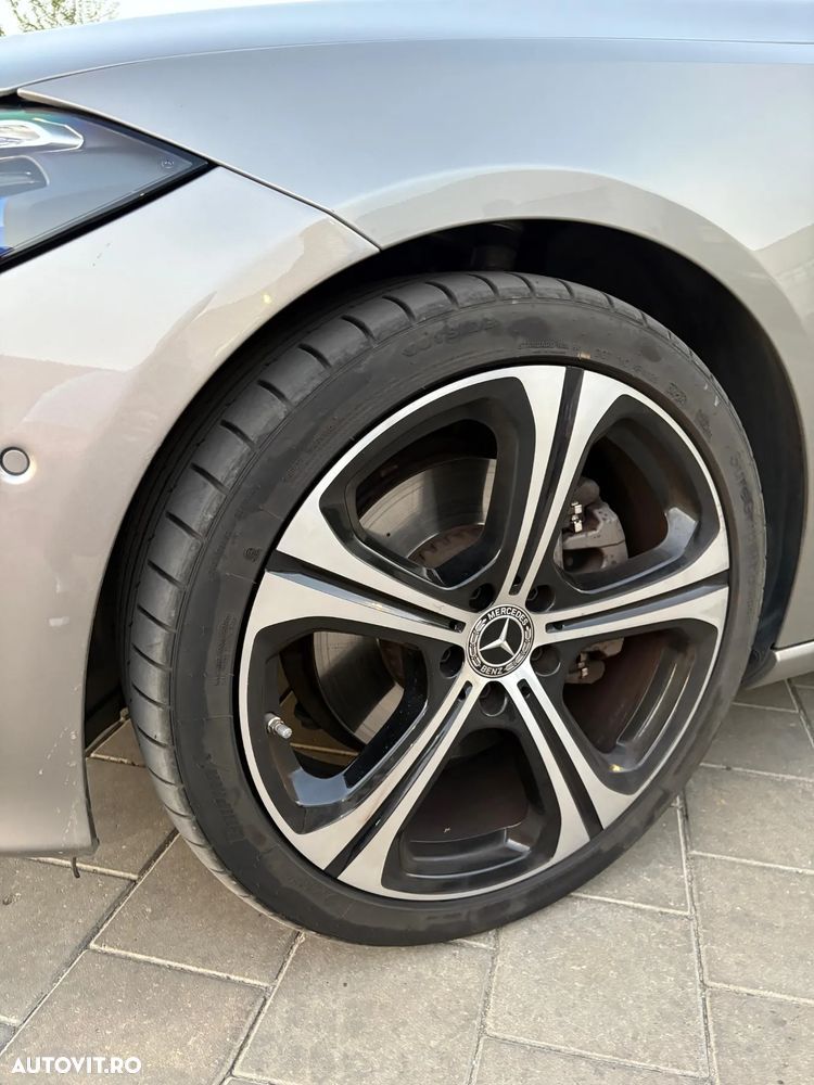 Mercedes-Benz C 300 MHEV - 11