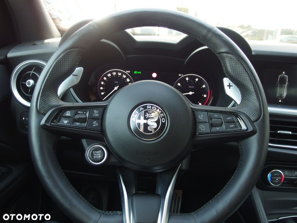 Alfa Romeo Stelvio 2.0 Turbo Veloce Q4 - 14