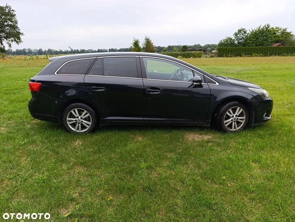 Toyota Avensis 2.0 D-4D Active - 2