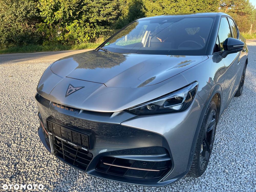 Cupra Tavascan - 8