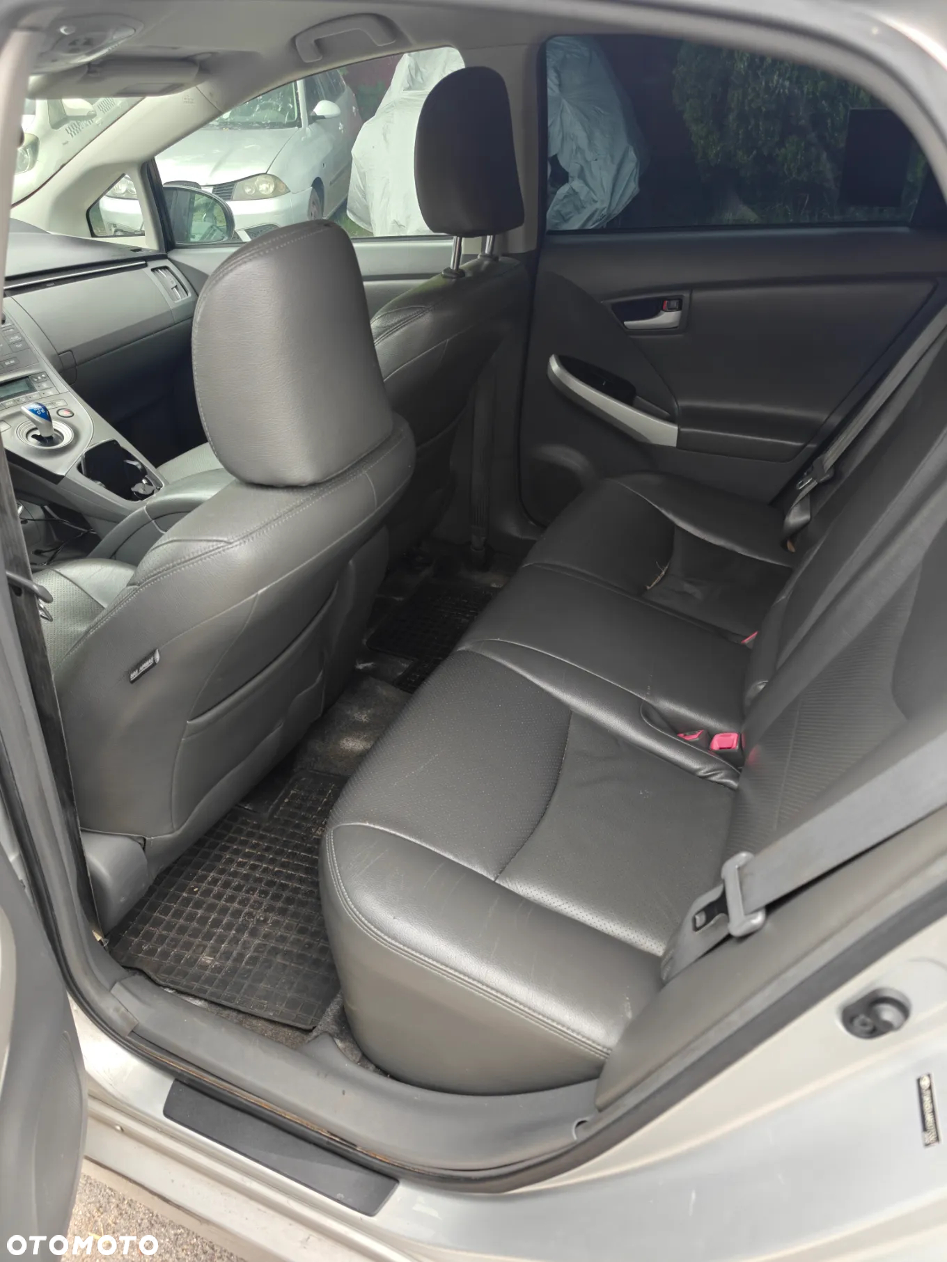 Toyota Prius 1.8 HSD Luna - 6