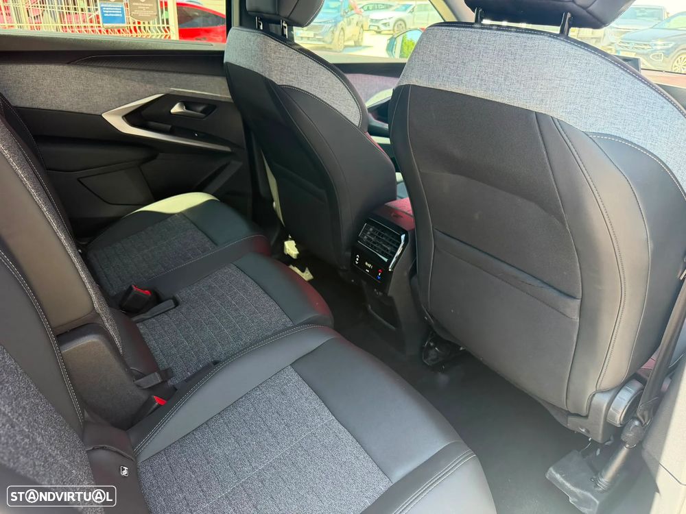 Peugeot 5008 Hybrid 145 e-DSC6 Allure - 25