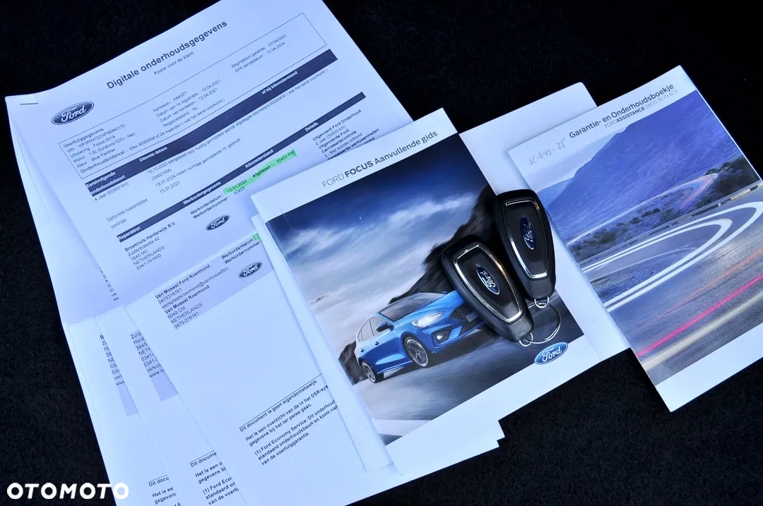 Ford Focus Turnier 1.5 EcoBlue Start-Stopp-System ST-LINE X - 40