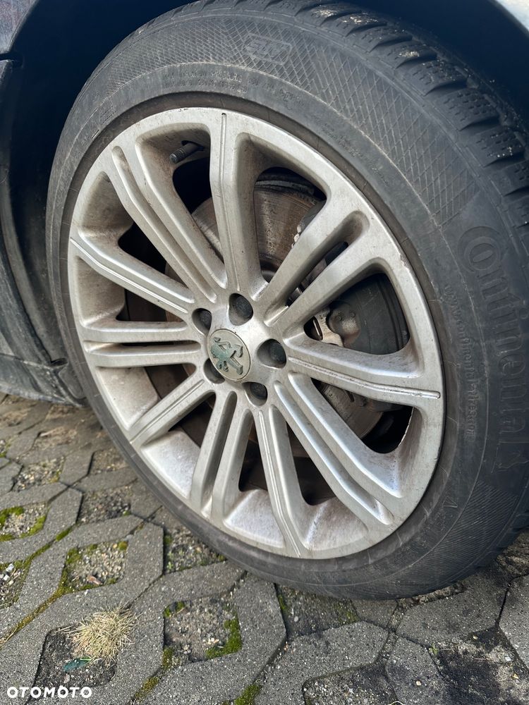 Peugeot RCZ 1.6 200 THP - 8