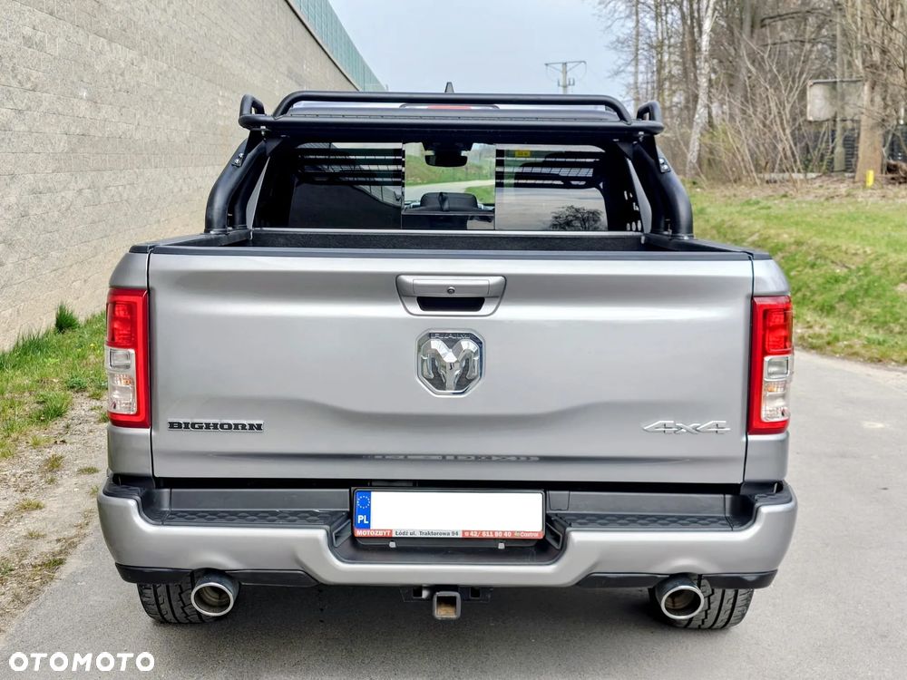 RAM 1500 5.7 Crew Cab Bighorn - 6