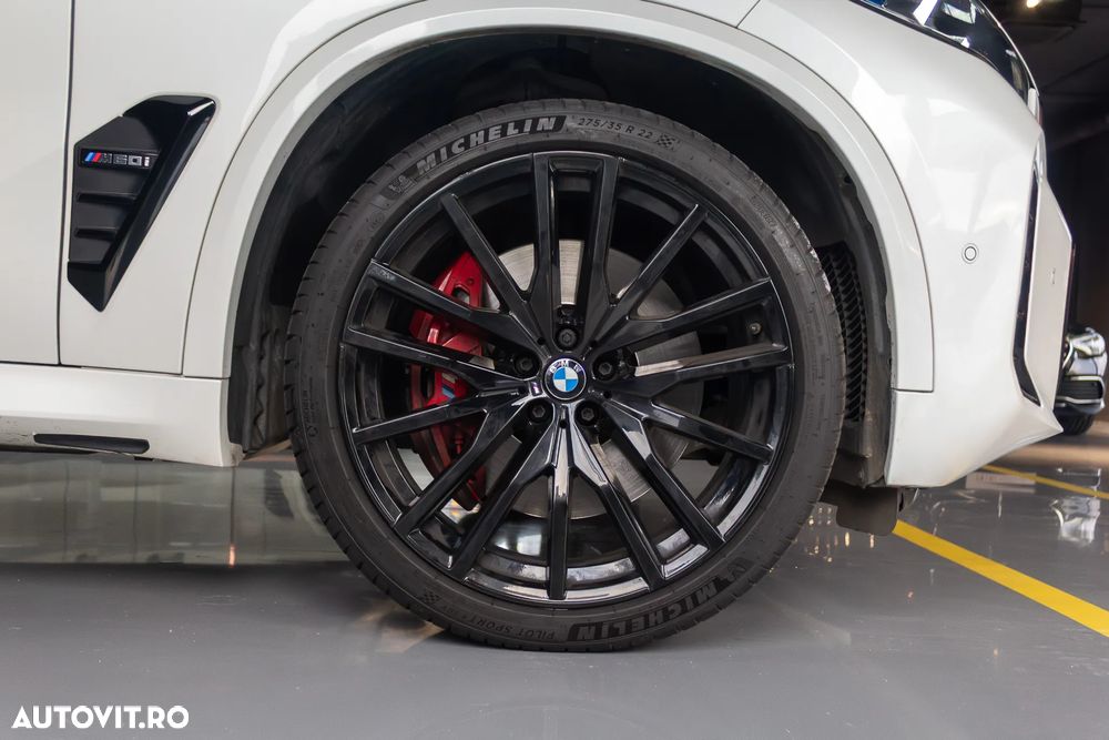 BMW X5 M M60i xDrive - 32