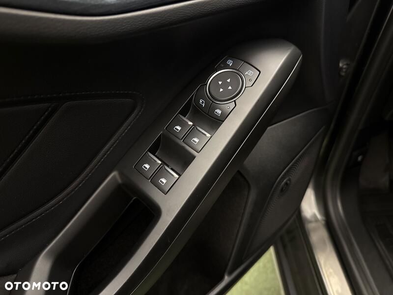 Ford Focus - 12