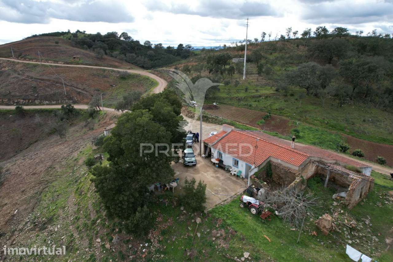 CASA DE CAMPO - MONTE DA BOGA - SANTANA DA SERRA - Grande imagem: 2/10