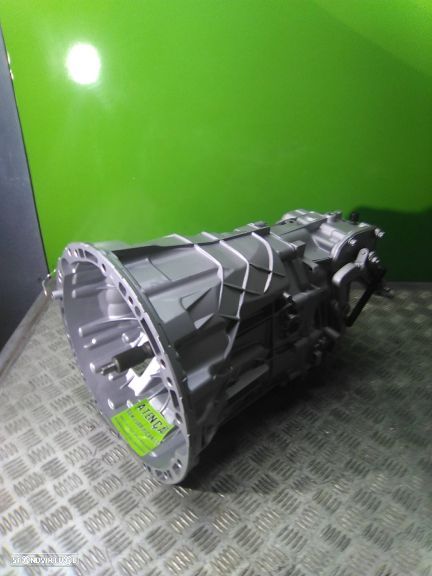 Caixa de Velocidades Mercedes Vito 2.2 CDi de 2012  Ref. 711.68 - 1