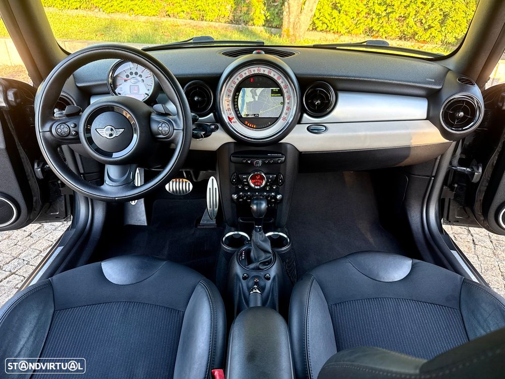 MINI 3 Portas Cooper SD Auto - 8