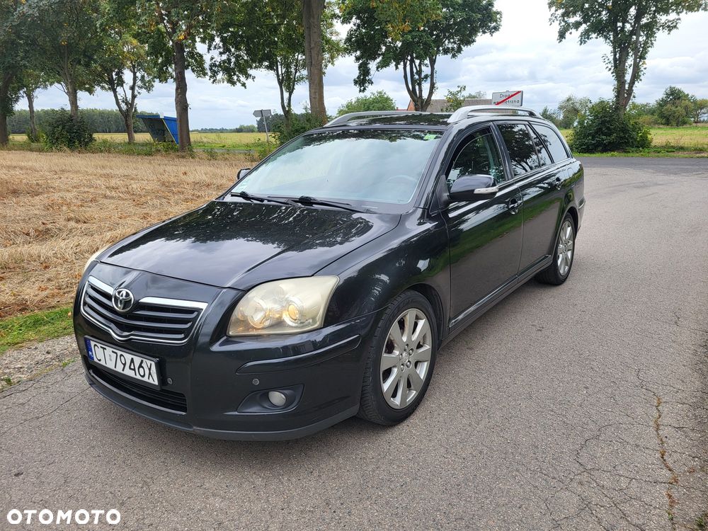 Toyota Avensis - 5