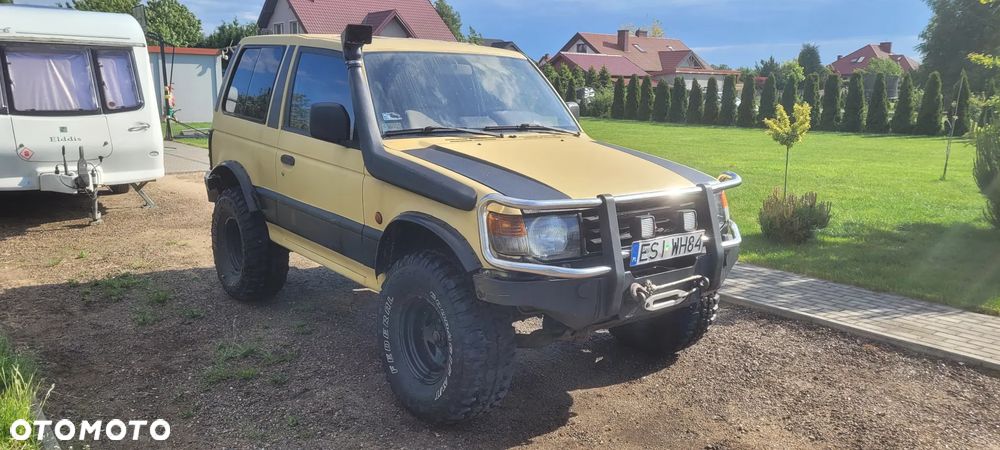 Mitsubishi Pajero - 8