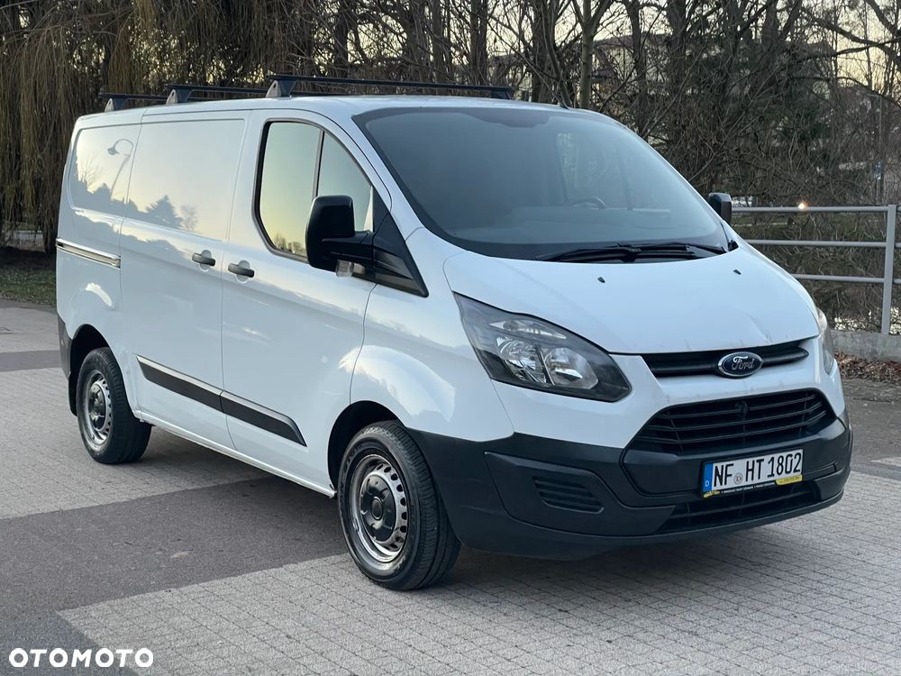Ford TRANSIT CUSTOM L1H1 - 2