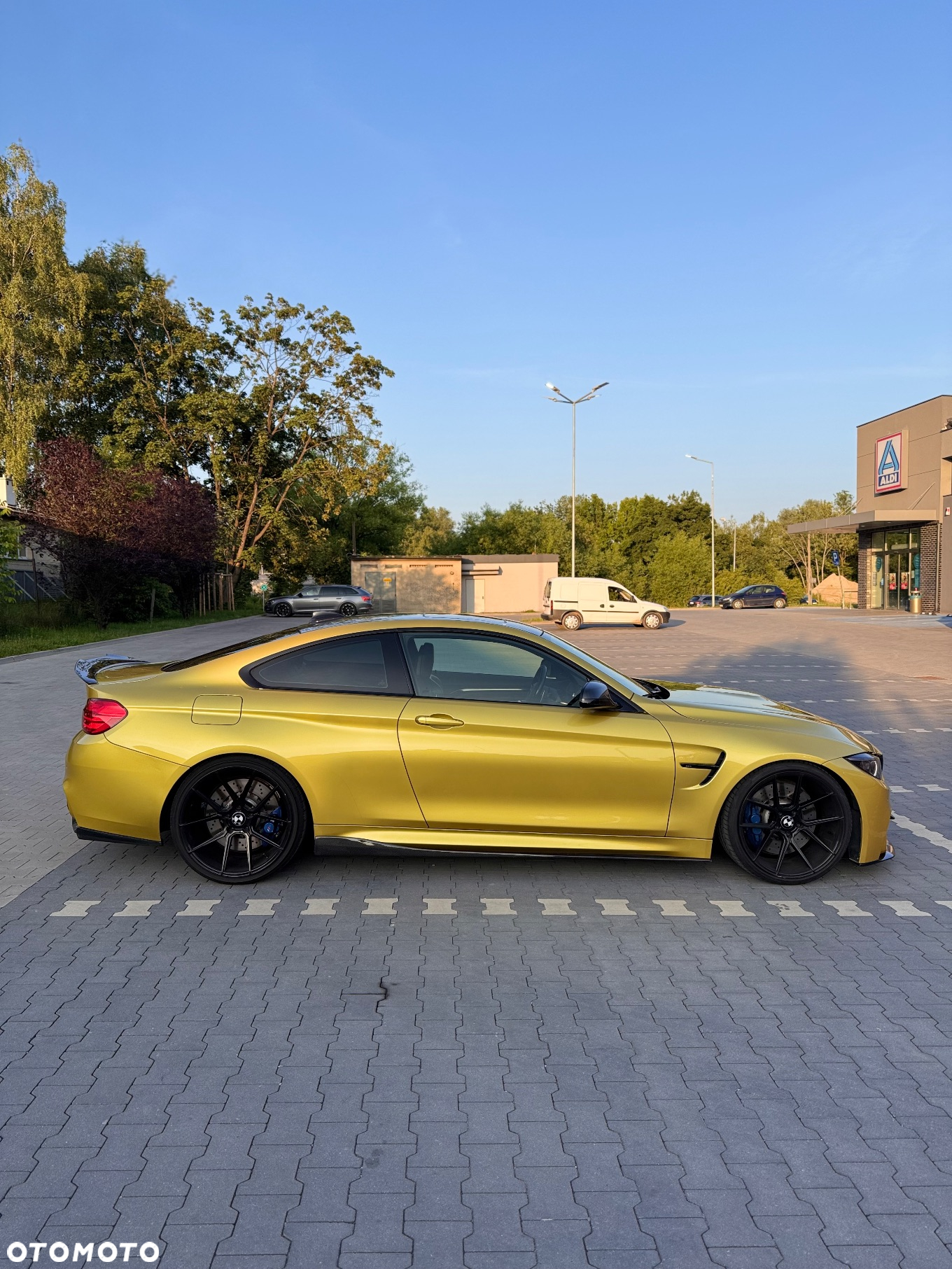BMW M4 DKG - 8