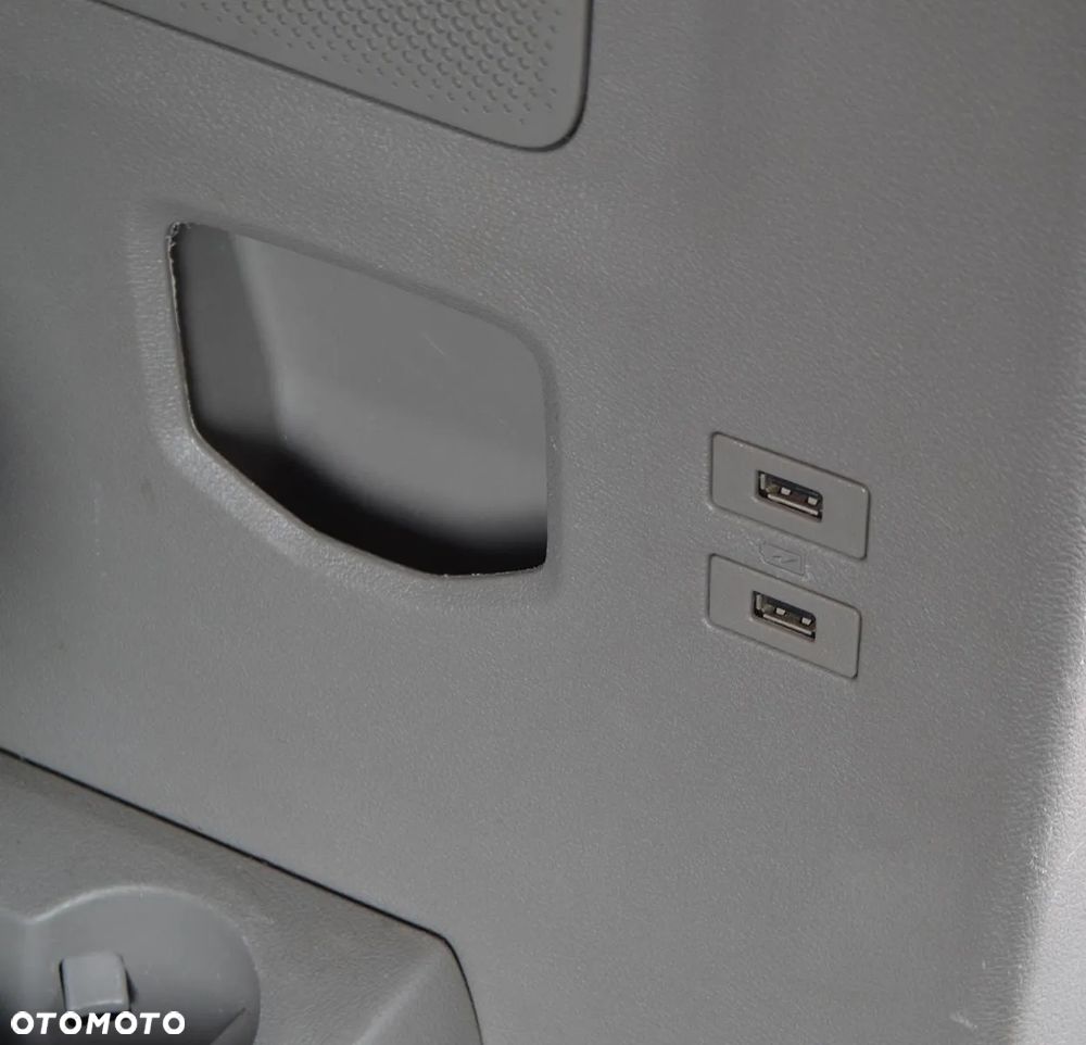 Ford Tourneo Custom 2.0 EcoBlue L2 Titanium X SelectShift - 24